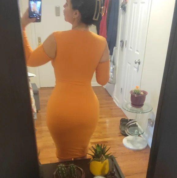Orange midi dress - Picture 3 of 3